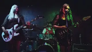 Dreadlight - Undead (Live Debut) (Live @ The Hawthorne Hideaway)