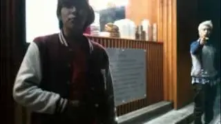 110409 Soul J & Yujin eating Ddeokbokki (rice cake) - Part 2
