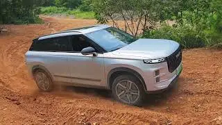 Haval H6 vs Chery Jaecoo 7 - Front-wheel drive vehicles challenge terrain