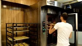 Выпечка на мини ротационном пече PANEMOR-Döner Konveksiyonlu Fırın-