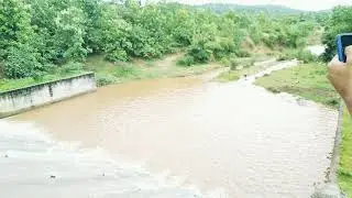 World Wettest Place अधिक बरसात यहां पर चेरापूंजी मेघालय बारिश की राजधानी के लोगो का जीवन संघर्ष