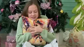 НАСТАСЬЯ ЛЕБЕДЕВА   Распаковка посылки от подписчика