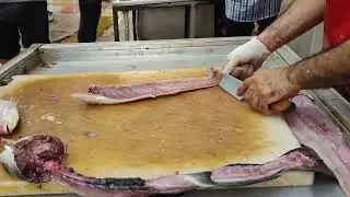 fish cutting skills.برش ماهی دربازار بوشهر