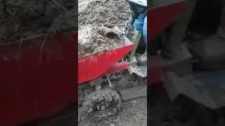 Перевозим удобрения минитрактор
