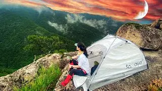😱I met it while climbing a mountain full of ghosts, Backpacking, hiking