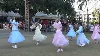 เต้นประกอบเพลง เพลง 小女花不弃