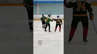 Хоккей. ХК "Реактивные осы" vs ХК "Энергия"