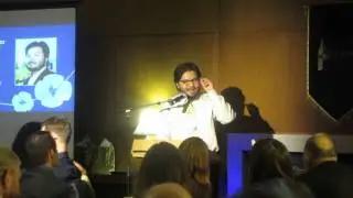 Cal Excellence in Service Celebration: Duc Bieu Pham '02 Accepts Bradford S. King Award
