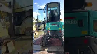 РАСПАКОВКА экскаватора SUNWARD из Китая! Мини обзор техники  