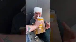 Купил бабушке покушать