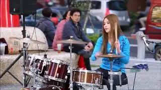 Vela Blue ( 28 ) from Taiwan - on the street 1