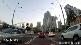 Санкт-Петербург. Вечер. Лето 2020. Дороги. Северная столица России.