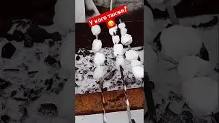 Когда получил зарплату за январь и жаришь шашлык из мяса снеговика☃️ 