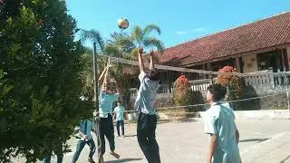 bola volly | SMP PGRI 2 AJIBARANG