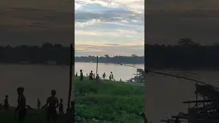 Rebutan layang-layang putus