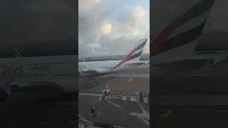 Emirates plane spotting #dubai