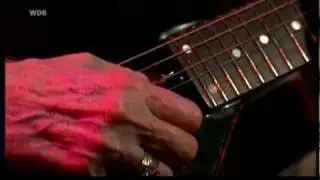 JOHNNY WINTER - Hideaway / Nov. 2010 [HD] *re-upload