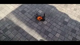Взорвался аккумулятор от ноут бука . Будьте аккуратны !