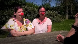 Bornholm rundt med Ina: Joan Bærtelsen Holm & Majbritt Pedersen, Arrangør, Klovneløb Bornholm