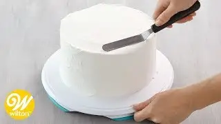 How to Crumb Coat and Ice a Cake Using a Spatula | Wilton