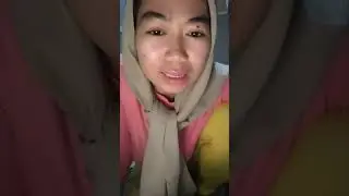 Live hijab style part 11 makan pisang