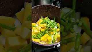 Olan Recipe Onam Special | Onam special recipe dish #onamrecipe #onamsadhya #shortscooking
