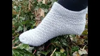 Спортивные носочки на двух спицах. МК для начинающих//Sports socks with two spokes