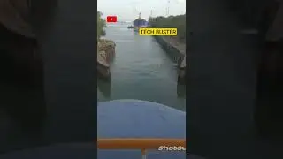 Narrow River Passage Mechanical Gate Opening for Ships #shorts #offshore#ship #sea#marine#oilgas