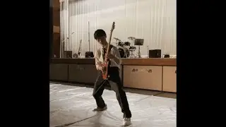BEAT IT - Guitar cover - in 2021 at 文化祭