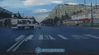 Avtobus velosipedni urib yubordi