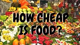 Shopping for Fruits and Veggies in Ecuador