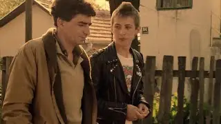 NEŠTO IZMEĐU - Šta je s tobom, izgledaš jezivo?