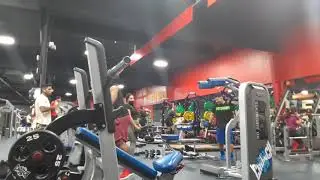 not to seem ungrateful but why does crunch fitness only have 2 benches 