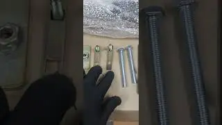 Один из вариантов крепления кенгурятника на Киа Соренто, KIA Sorento
