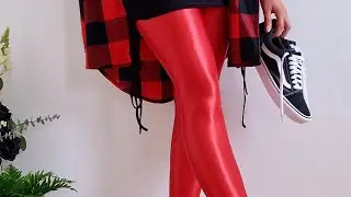 👉🏼Hosiery Of The Day:: Izakwei Oily Glossy Shine Tights