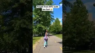 People from NYC walk too fast 😂 