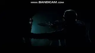 Priest (2011) - 2 Priests vs Vampire Hive Guardian
