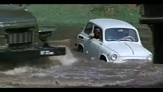 Сели в лужу