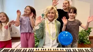 Тренування уваги - корисна звичка! Розминка. Вправа з кулькою.