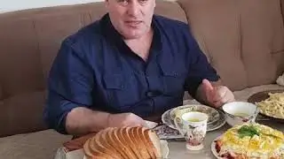 ПОЧЕМУ ХУСЕЙН РАСАЕВ НЕ ПОЕТ НА СЦЕНЕ ЧЕЧЕНСКИХ ТЕАТРОВ, ПОЧЕМУ ЕГО ПООЩРЯЮТ НАГРАДАМИ, ОН ЖЕ ЧЕЧЕН?