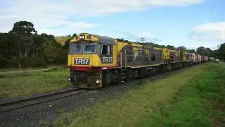 Tasrail #31 train TR17 TR04 2011 Leith. 1 May 2022.