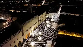 “C’è una crepa in ogni cosa, ed è da li che entra la luce”