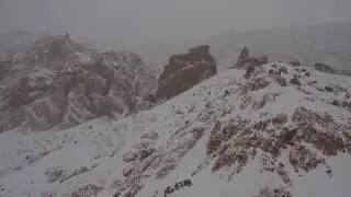 Снегопад в каньоне 