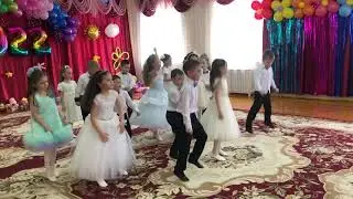 Прощальный танец выпускников «Не малыши»