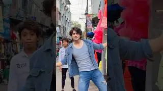 Thodi kaha suni Chl rhi he 😂 
