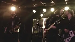 Descalier - Never Know (Live at Emergenza)