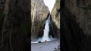 это самый мощный водопад Кавказа 