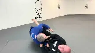 BJJ Ezekiel Choke To Push Knee