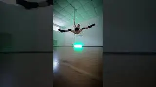 Emotional pole choreo ( Music: City and Colour - Weightless)