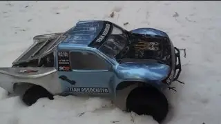 Team Associated SC10 4x4 snow track in Russia!